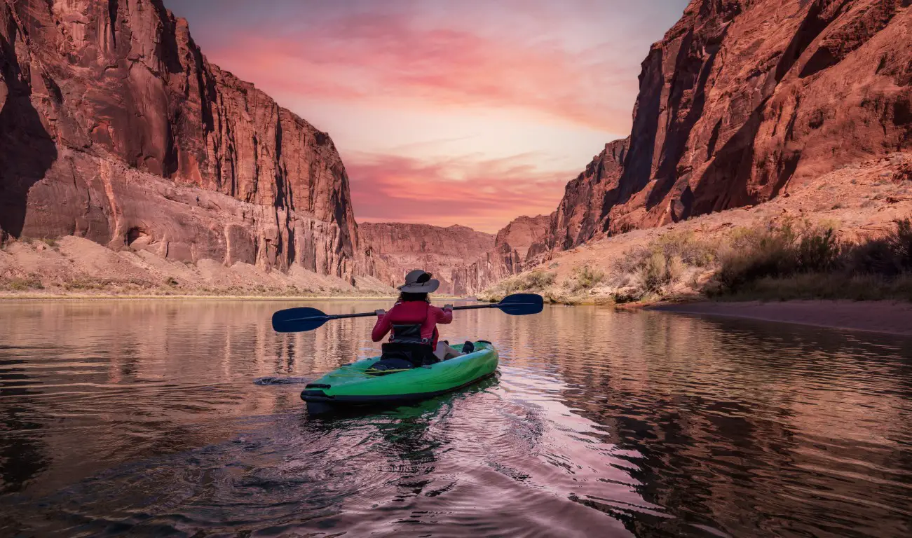 34 Best Kayaking Spots in Colorado